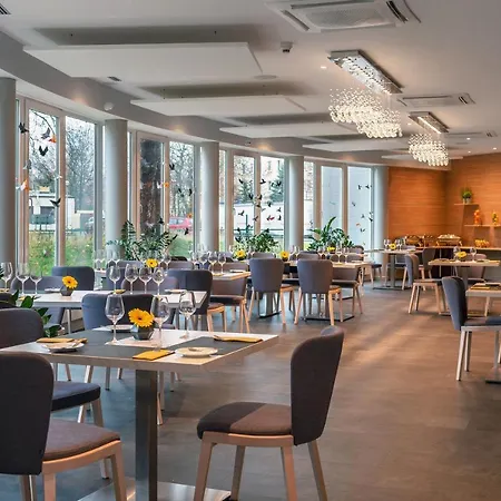 维瓦尔第酒店 酒店 4*