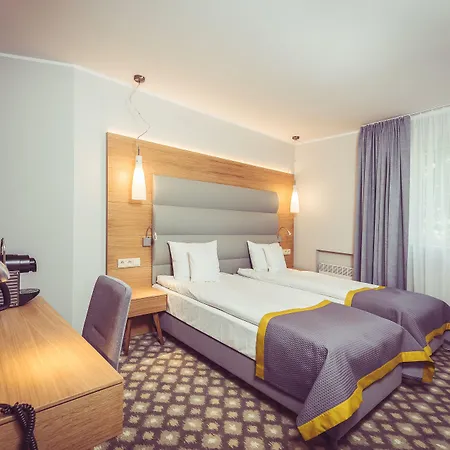 Vivaldi 4* Poznan