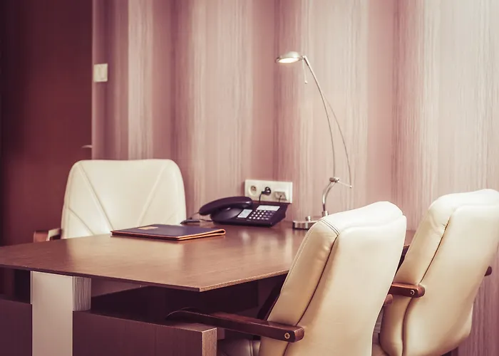 Отель Vivaldi Познань